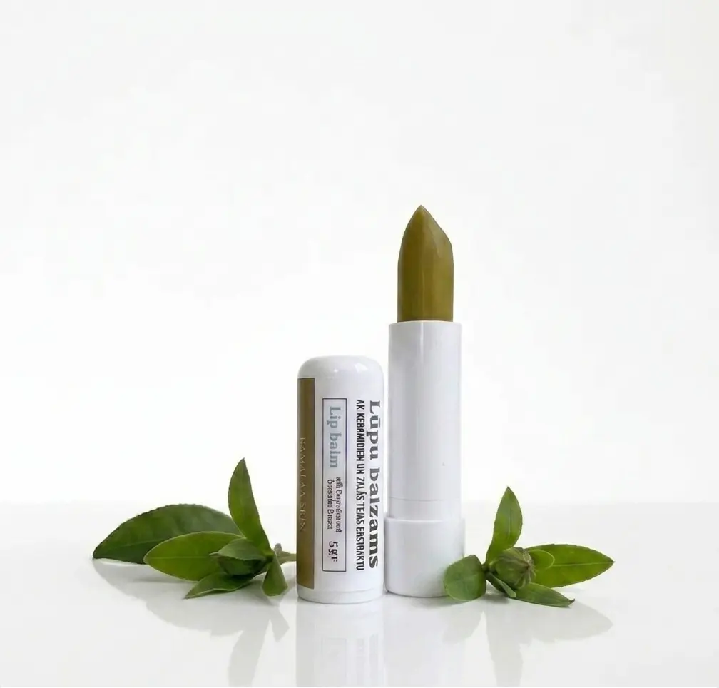 Lip balm with ceramides and green tea extract - Image 3