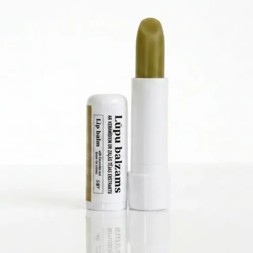 Lip balm with ceramides and green tea extract